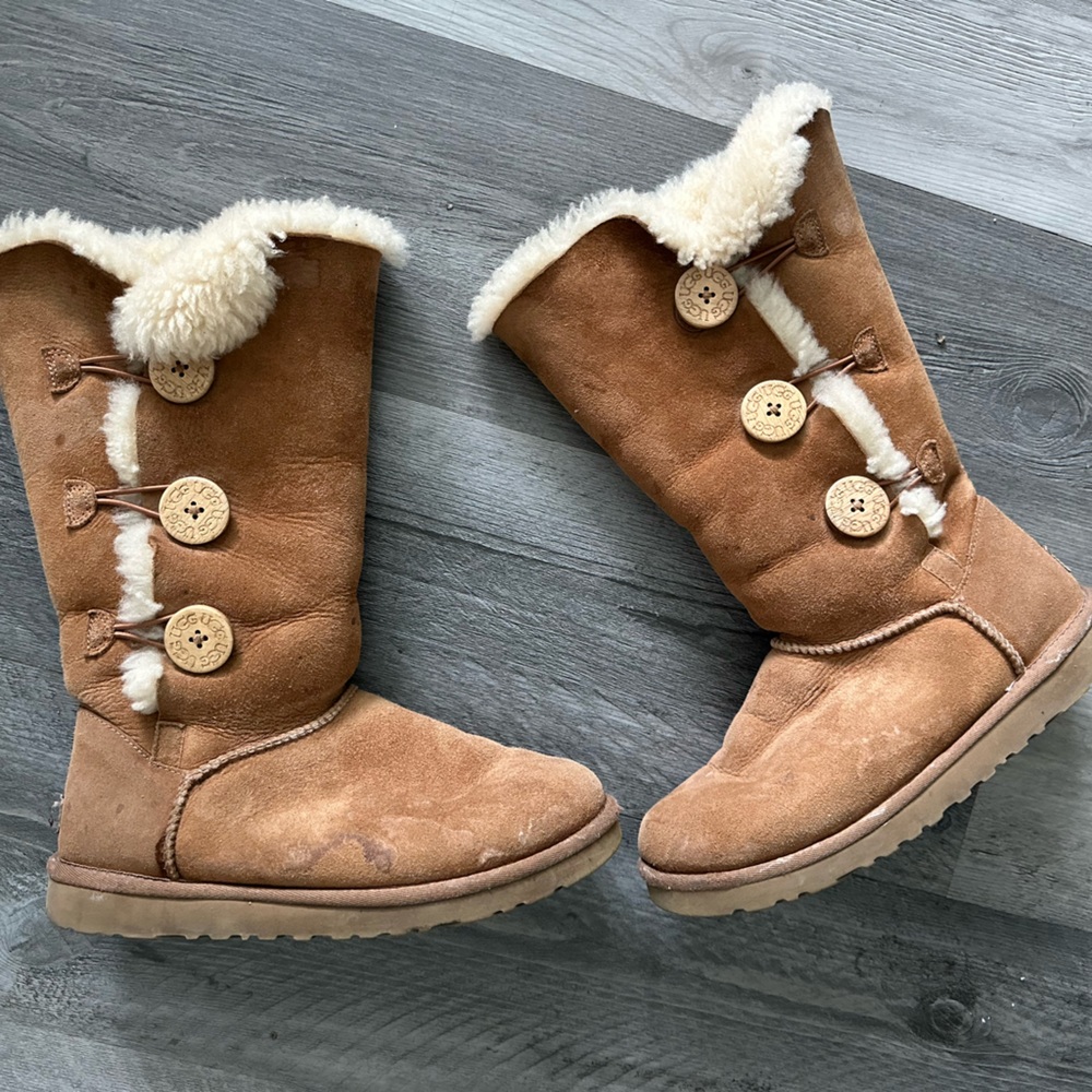 UGG Brown and Cream Winter Boots with Shearling Lining
